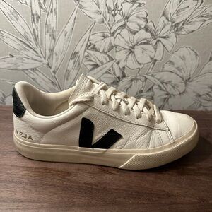 Veja Campo Sneakers - Women’s 8